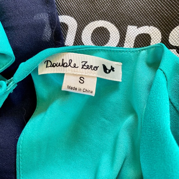 Cute dress I bought from Simons. - Picture 4 of 8